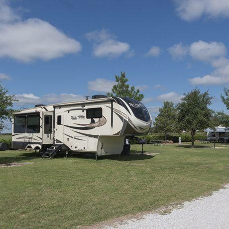 Affordable camping resort with RV sites, tent camping, and cabins that are pet-friendly. Full water and electric hookups with many amenities and options.